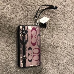 NWT Coach Optic Purple Multicolor Clutch